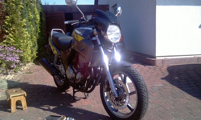 CB 500